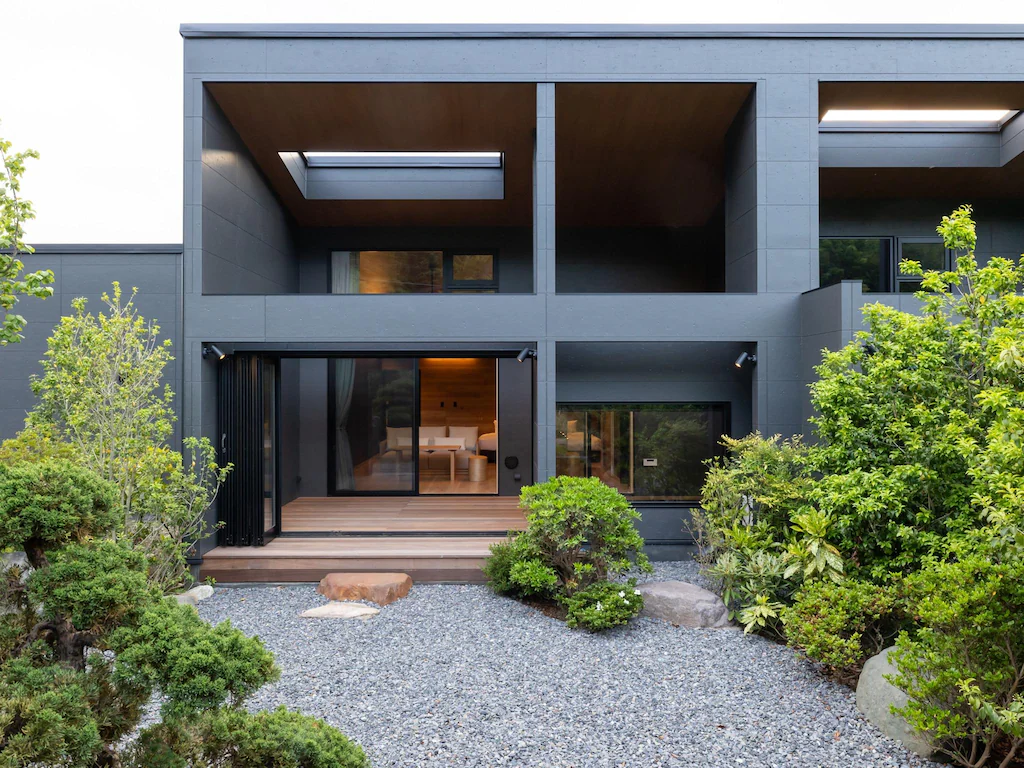 富士酒莊美學與伊豆春櫻・尊榮4日行程